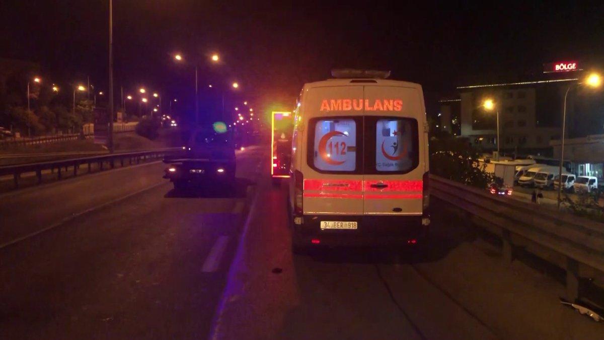 Pendik E-5'te kaza: 1 ölü, 3 yaralı