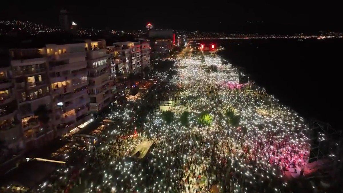 İzmir'in kurtuluşunun 100'üncü yılı etkinliklerine yoğun ilgi