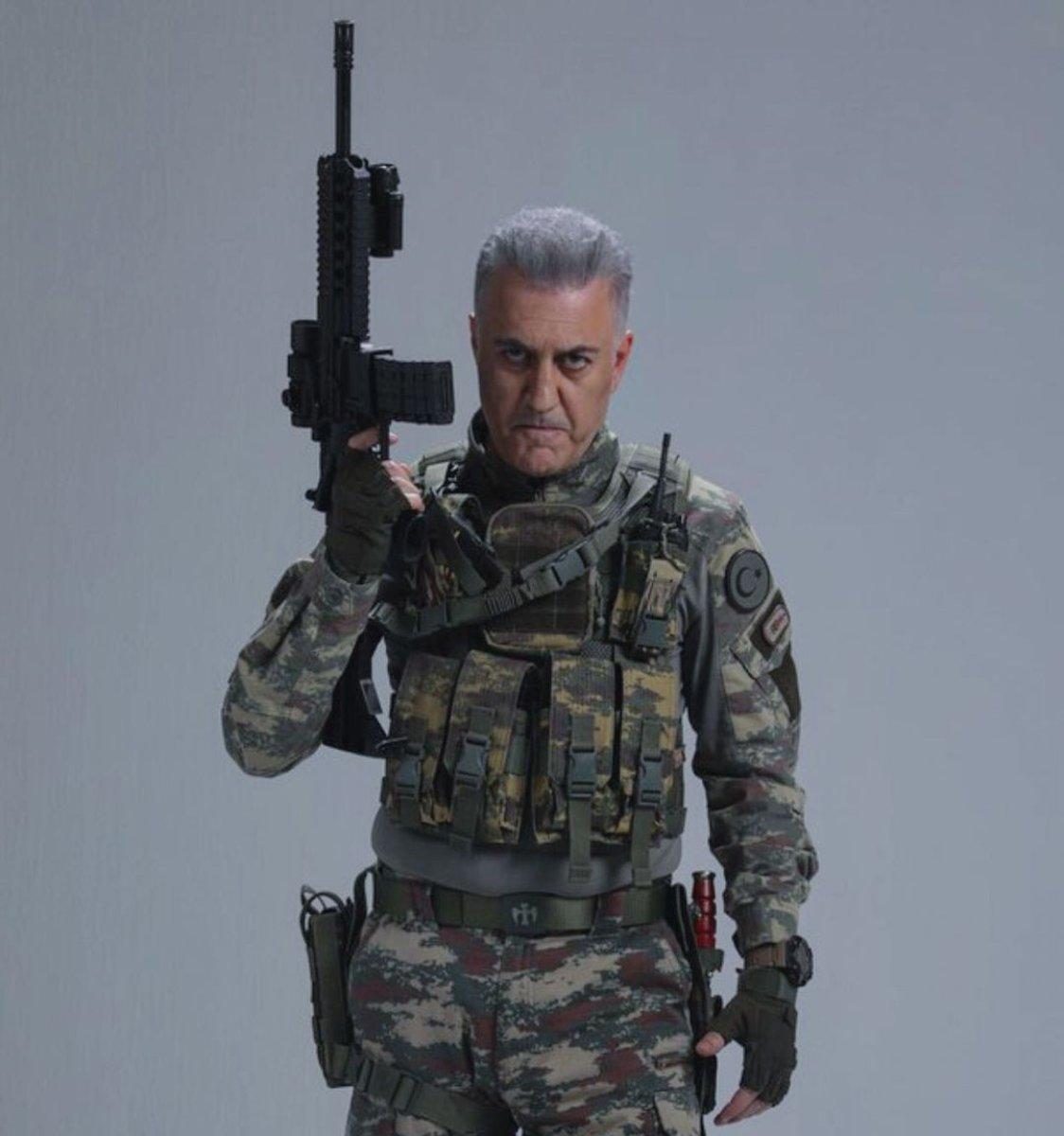 Tamer Karadağlı yeni dizisi hakkında bilgi verdi