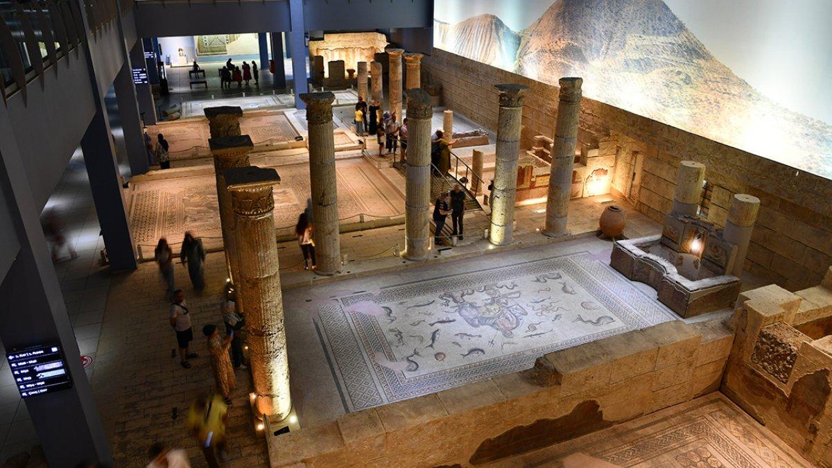 Zeugma Mozaik Müzesi 11 yıldır bölge turizmine katkı sunuyor