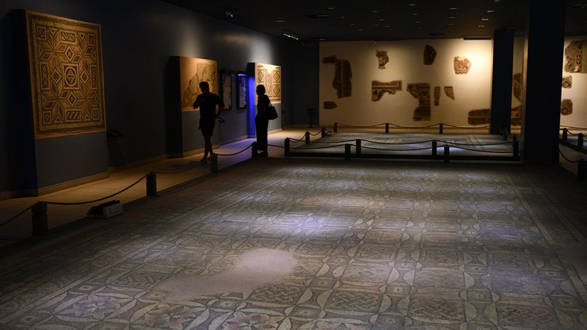 Zeugma Mozaik Müzesi 11 yıldır bölge turizmine katkı sunuyor
