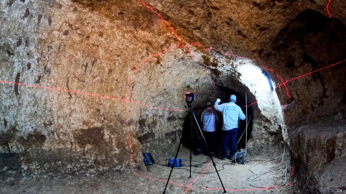 Konya'da tesadüfen keşfedilen antik yer altı şehri