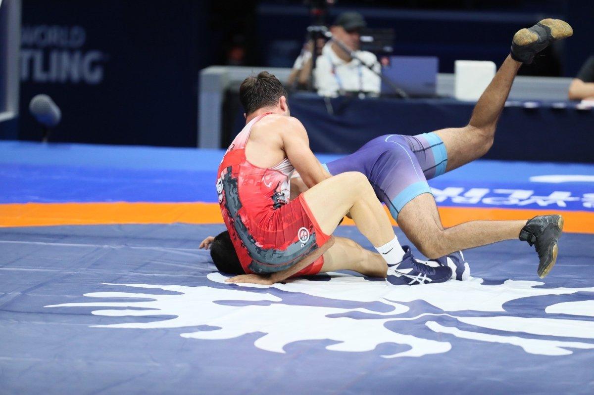 Dünya Güreş Şampiyonası başladı