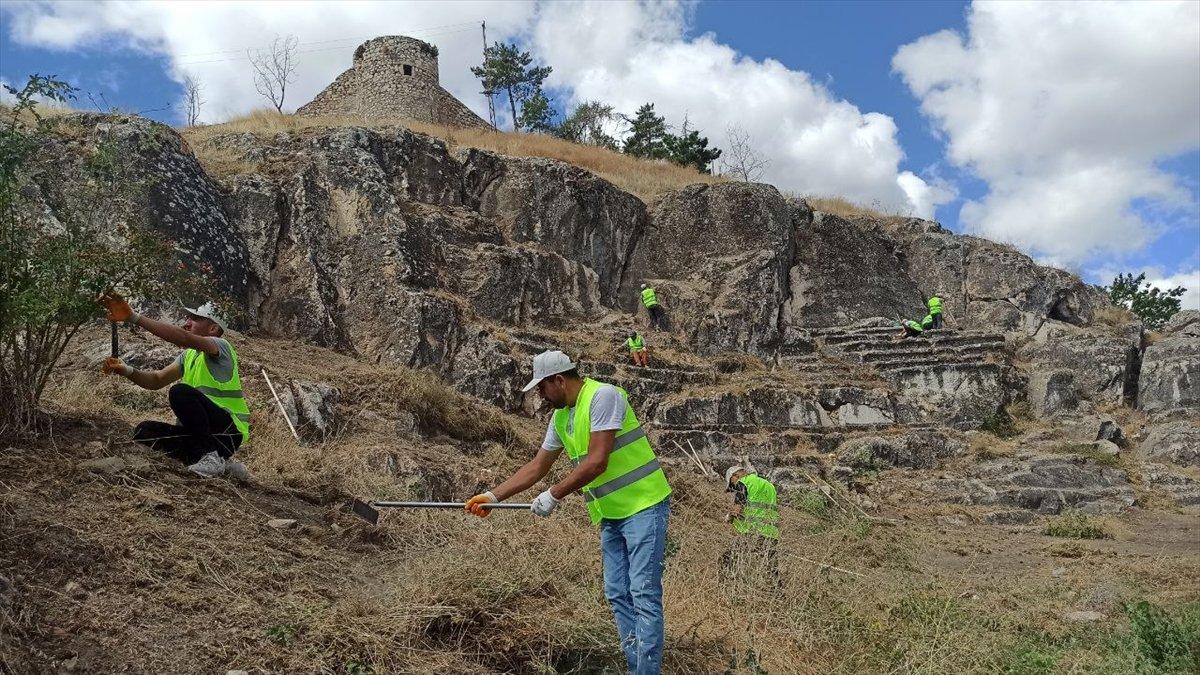 Tokat'taki Zile Kalesi'nde kazı çalışmaları başladı