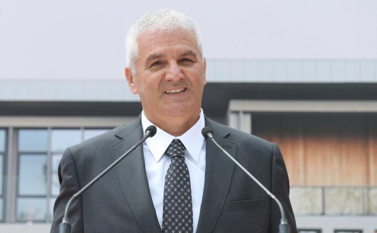 Dursun Özbek'ten hakemlere ağır sözler