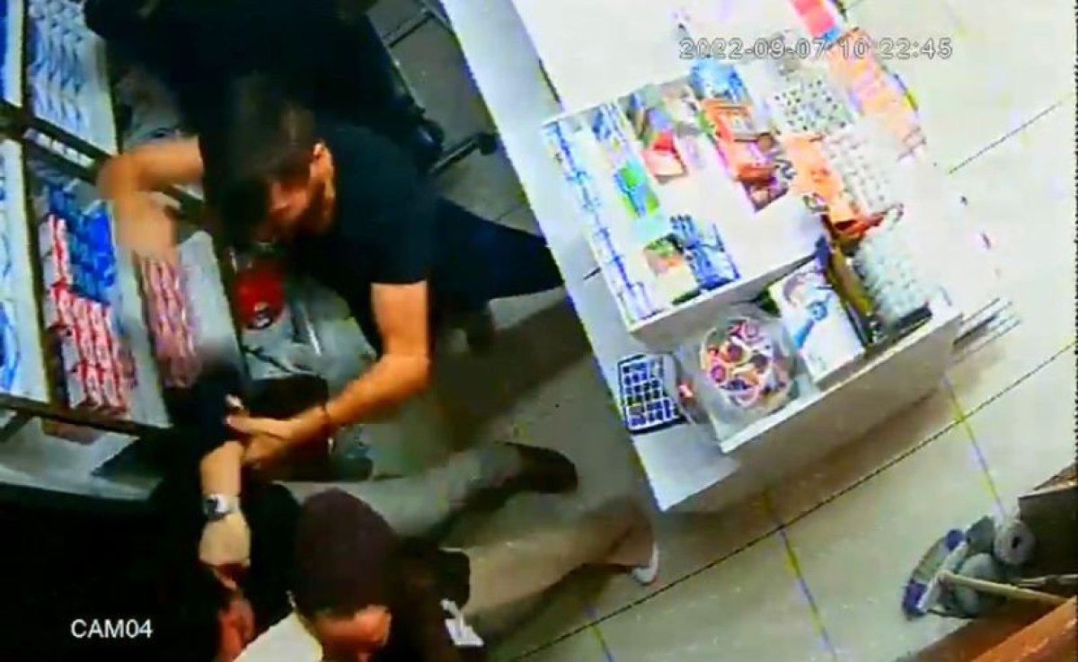 Üsküdar'da akrabaları tarafından asma kilitle darbedildi