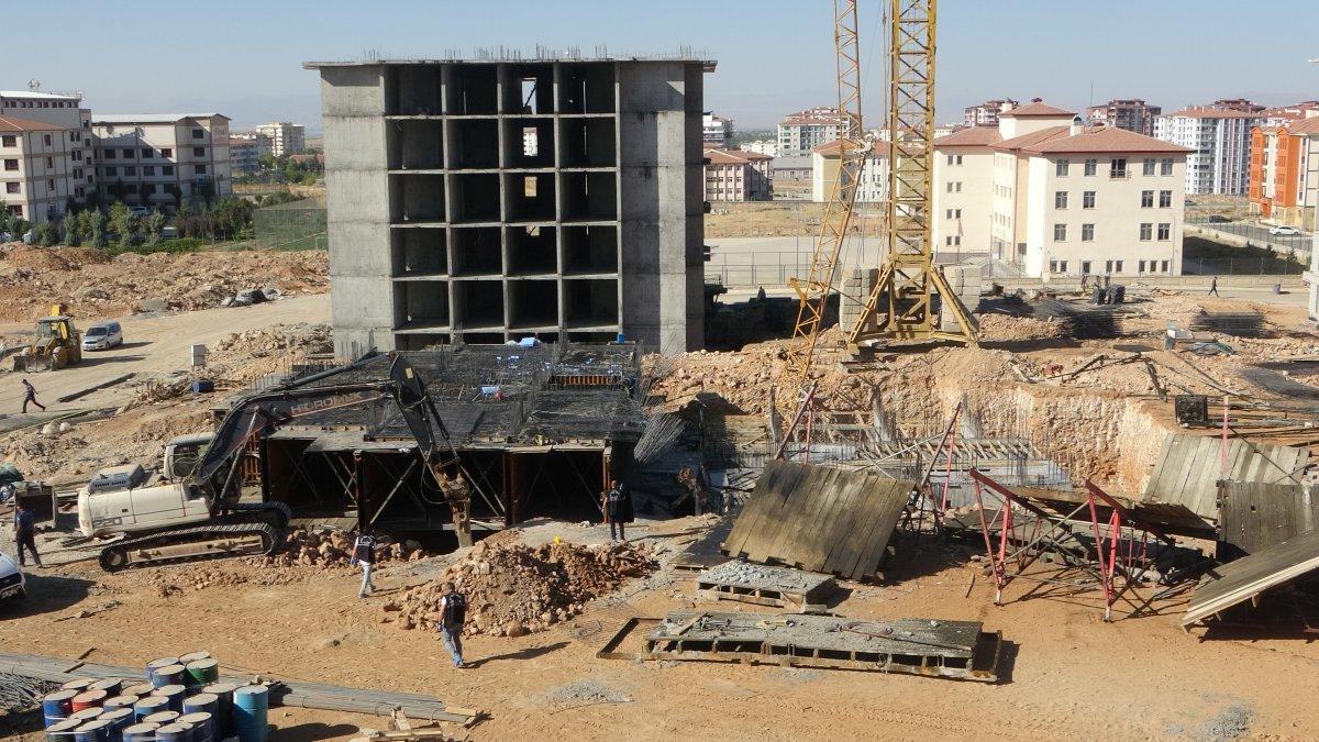 Malatya’da vinç işçilerin üzerine devrildi: 3 ölü, 2 ağır yaralı