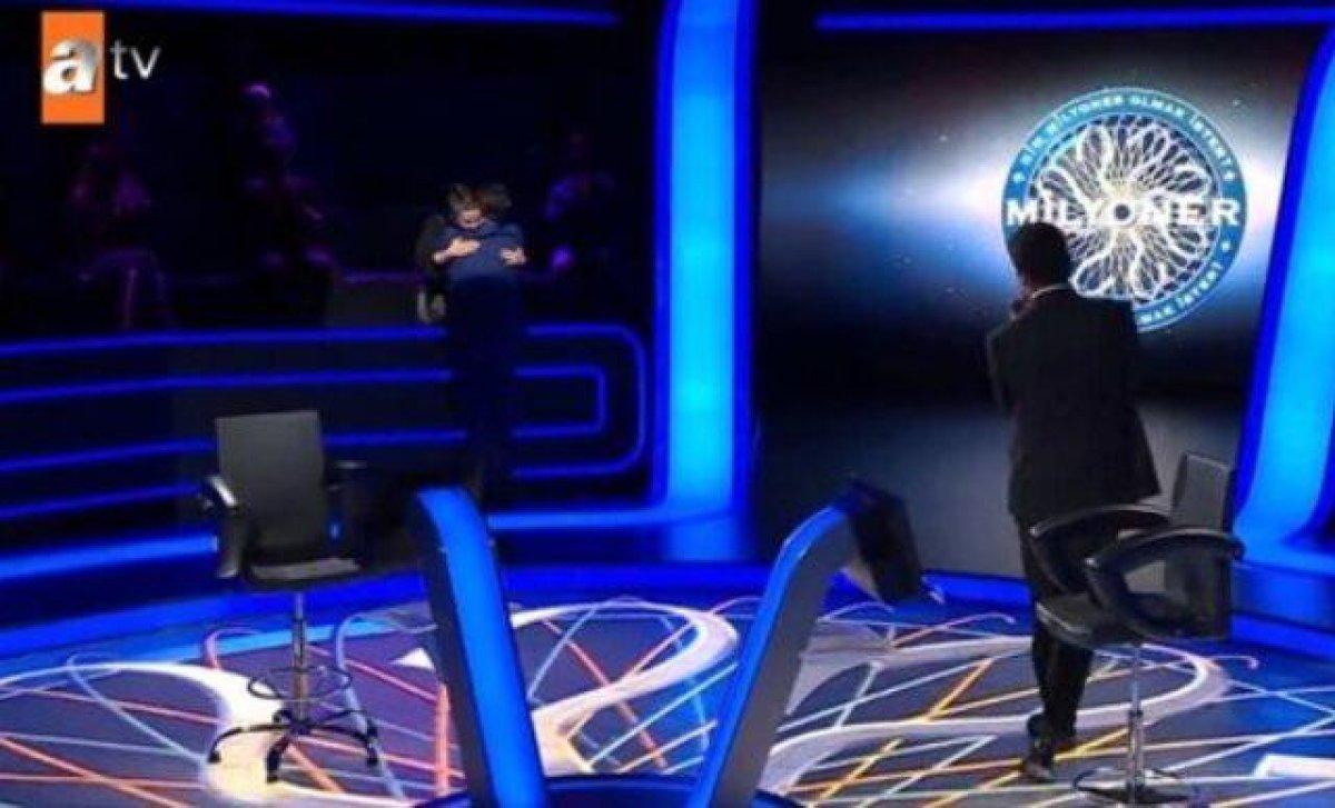 Kim Milyoner Olmak İster'de evlilik teklifi