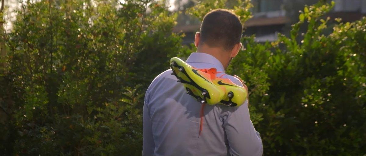 Arda Turan futbolu bıraktı