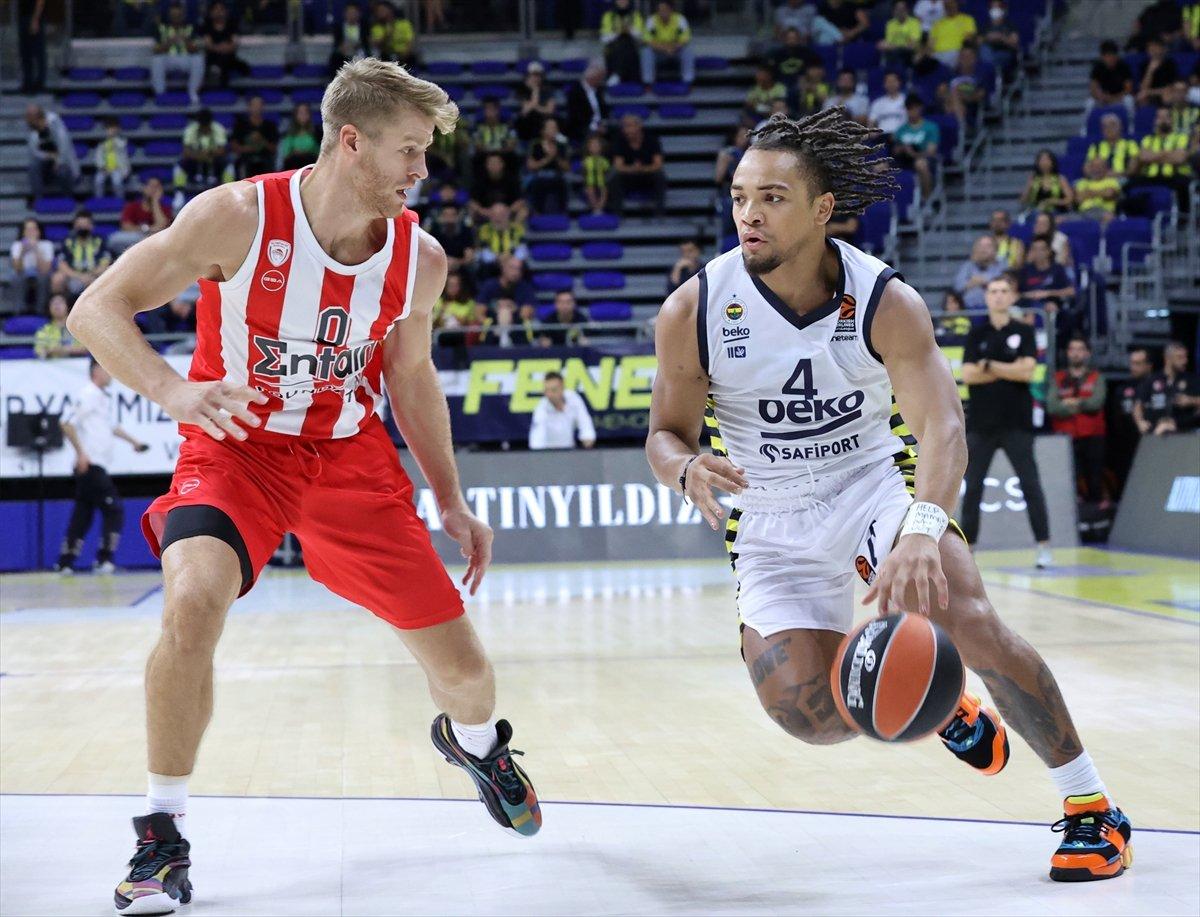 Fenerbahçe Olympiakos'a mağlup oldu