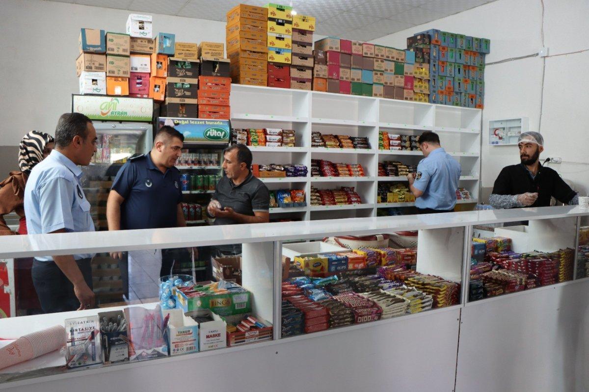 Şanlıurfa'da okulun ilk gününde kantinlere sıkı denetim