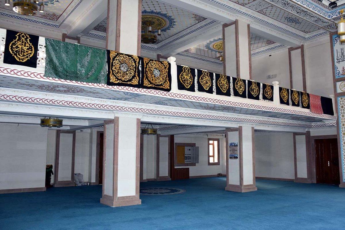 Türkiye'ye getirilen Kabe örtüleri Kırıkkale'de sergilenecek