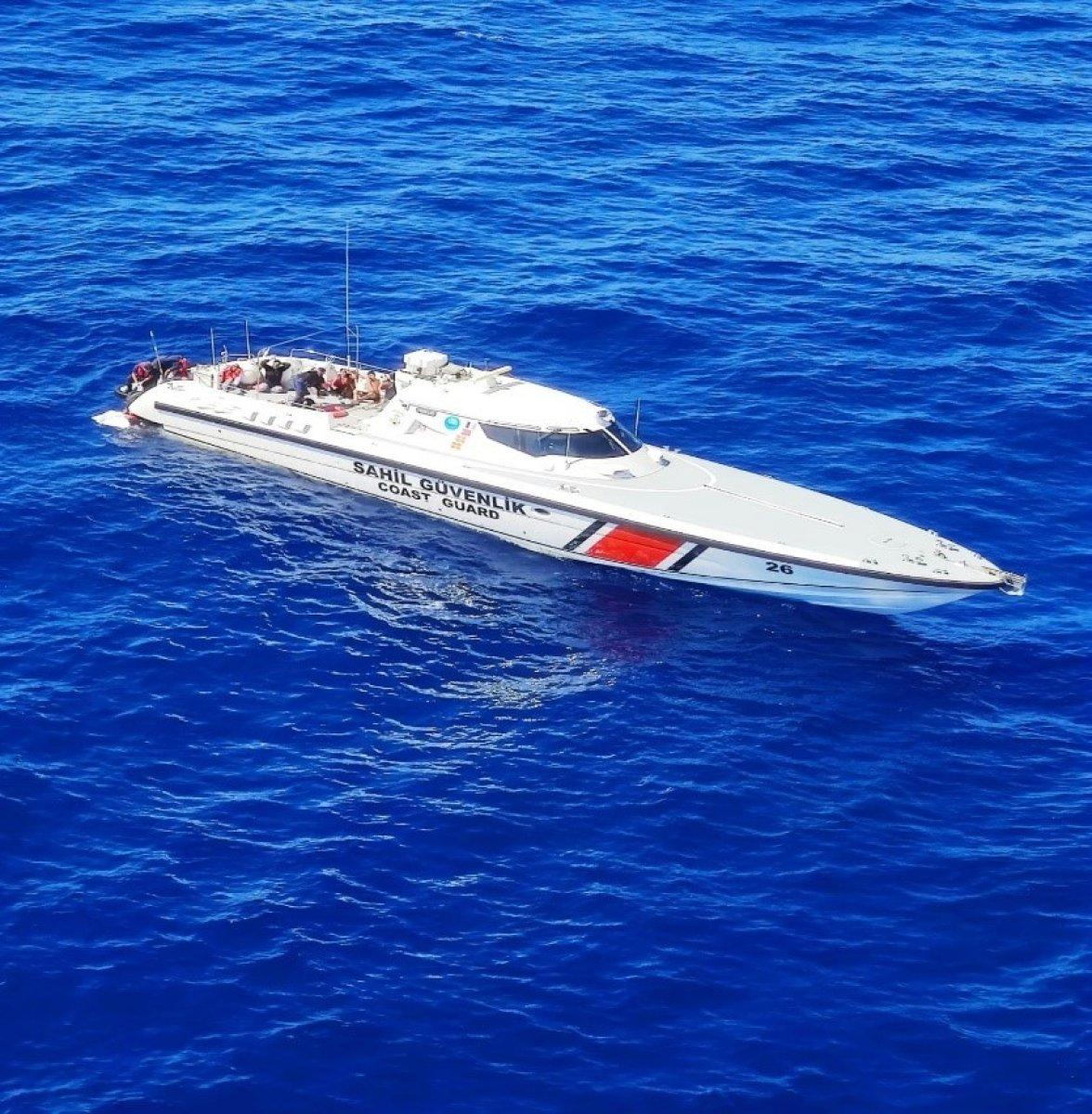 Yunanistan ölüme itti: 2'si bebek 3'ü çocuk 6 göçmenin cansız bedenine ulaşıldı