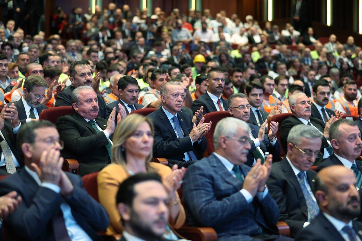 Cumhuriyet tarihinin en büyük sosyal konut projesinin detayları