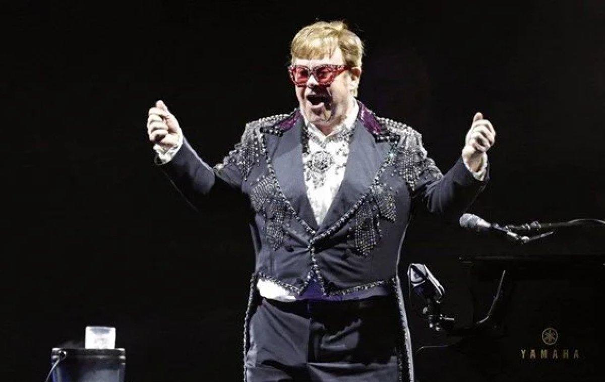 Elton John müziğe veda ediyor