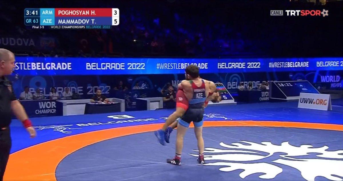 Azerbaycanlı Mammadov, Ermeni güreşçiyi perişan etti