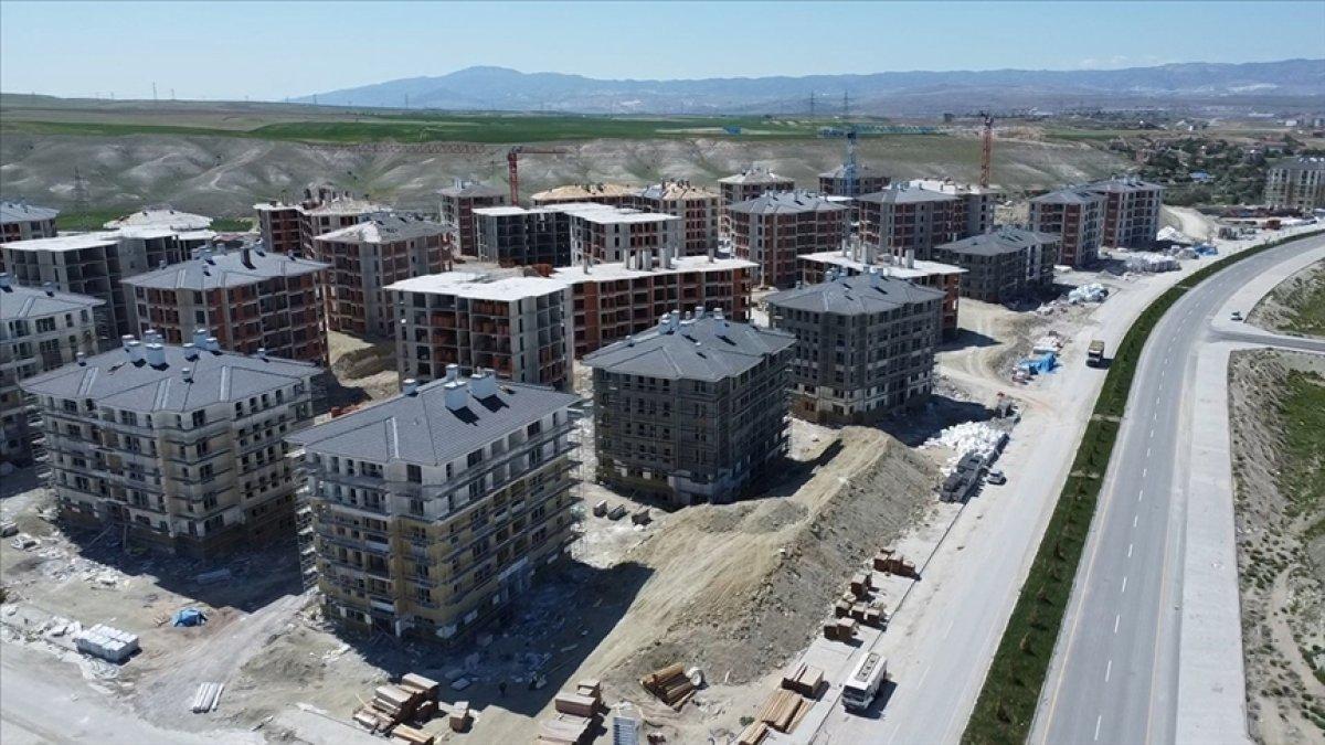 Murat Kurum: Üretime katkı sağlayacak dev bir yatırım