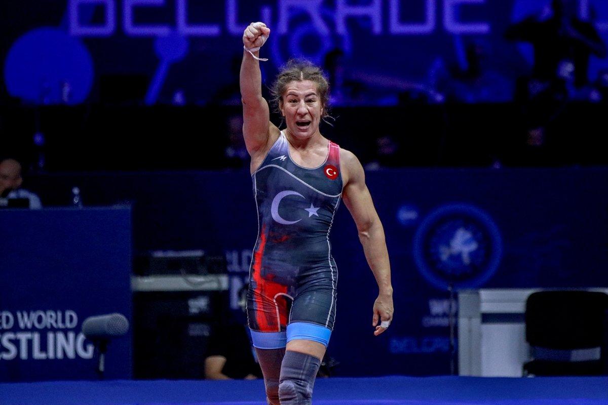 Yasemin Adar Yiğit, dünya şampiyonu