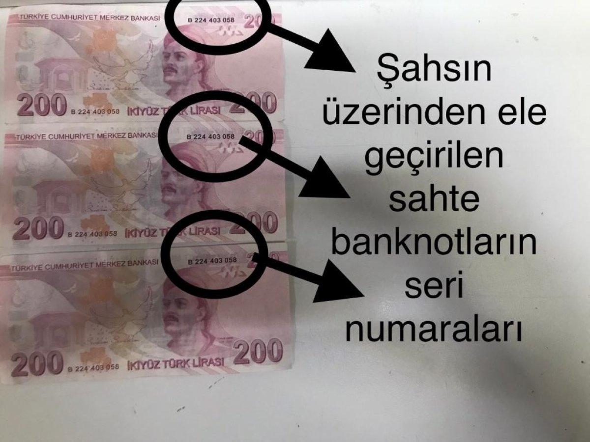 Sancaktepe’de sahte para ile televizyon satın alan şahıs kamerada