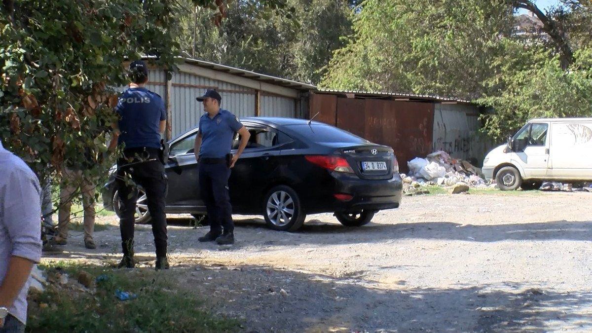 Bahçelievler’de, boş arazide ceset bulundu