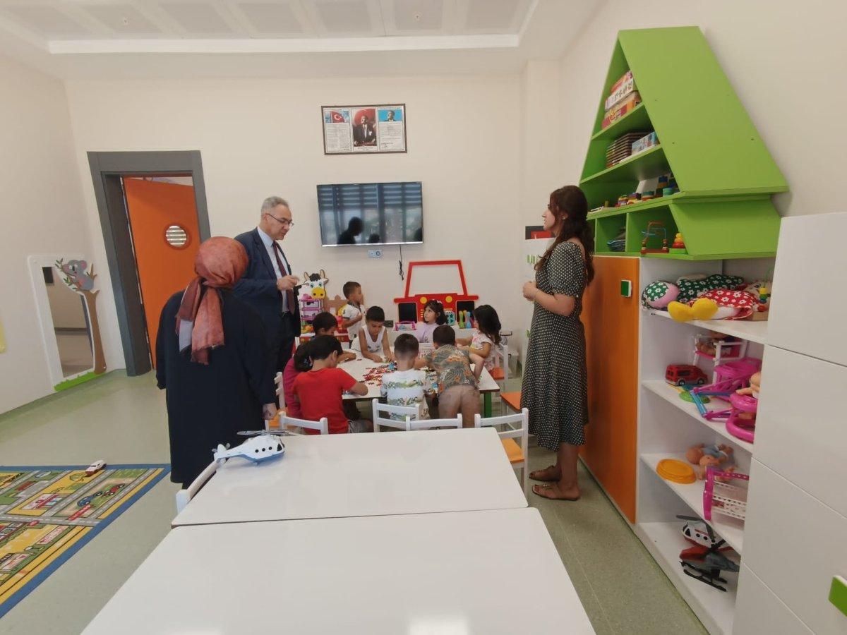 Gaziantep Büyükşehir Belediyesi, çalışan annelere nefes aldırıyor