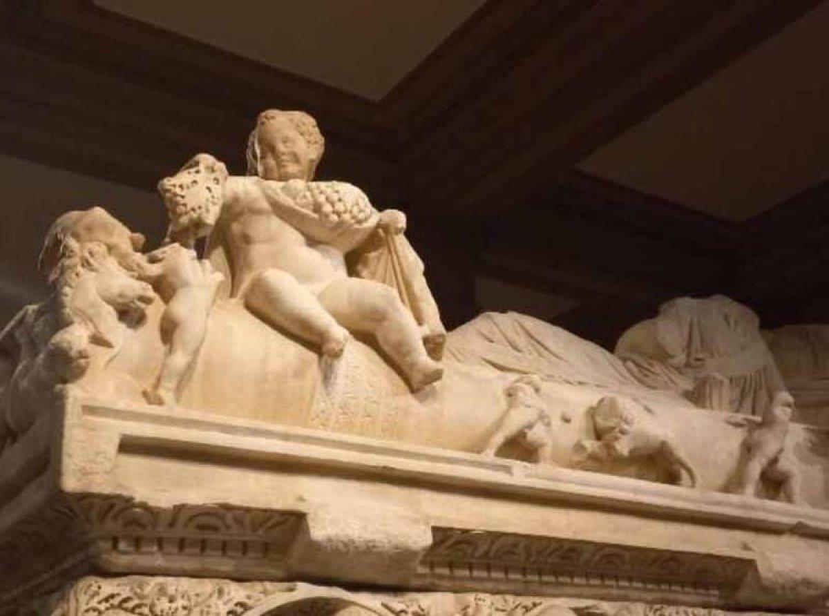 Yurt dışına kaçırılan 22 bin 424 eser Türkiye'ye getirildi