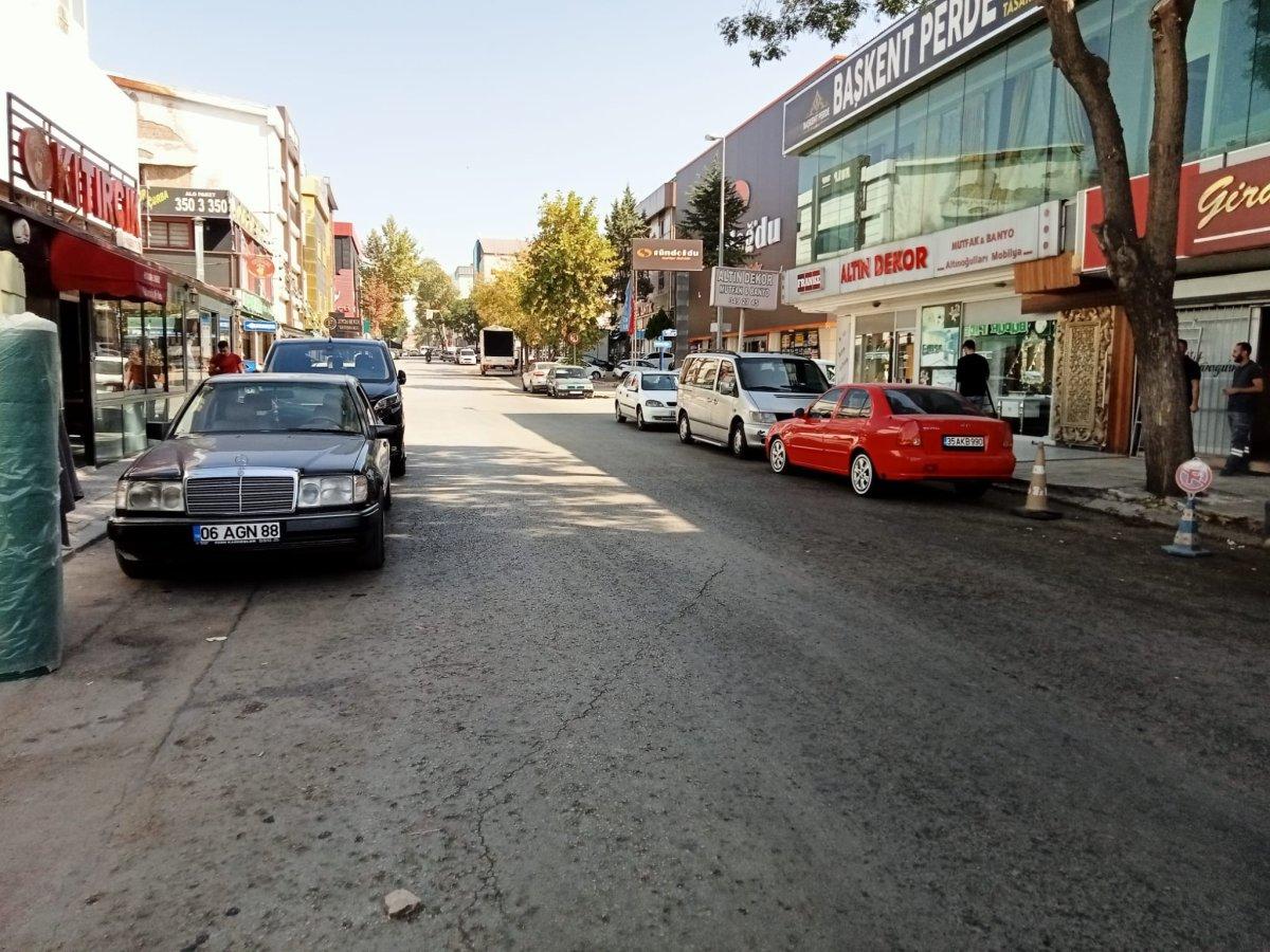 Ankara'da taksimetre ücretini ödemeyen yolcular, şoföre saldırdı