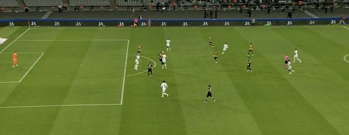 Beşiktaş'ın golünden önce ofsayt tartışması