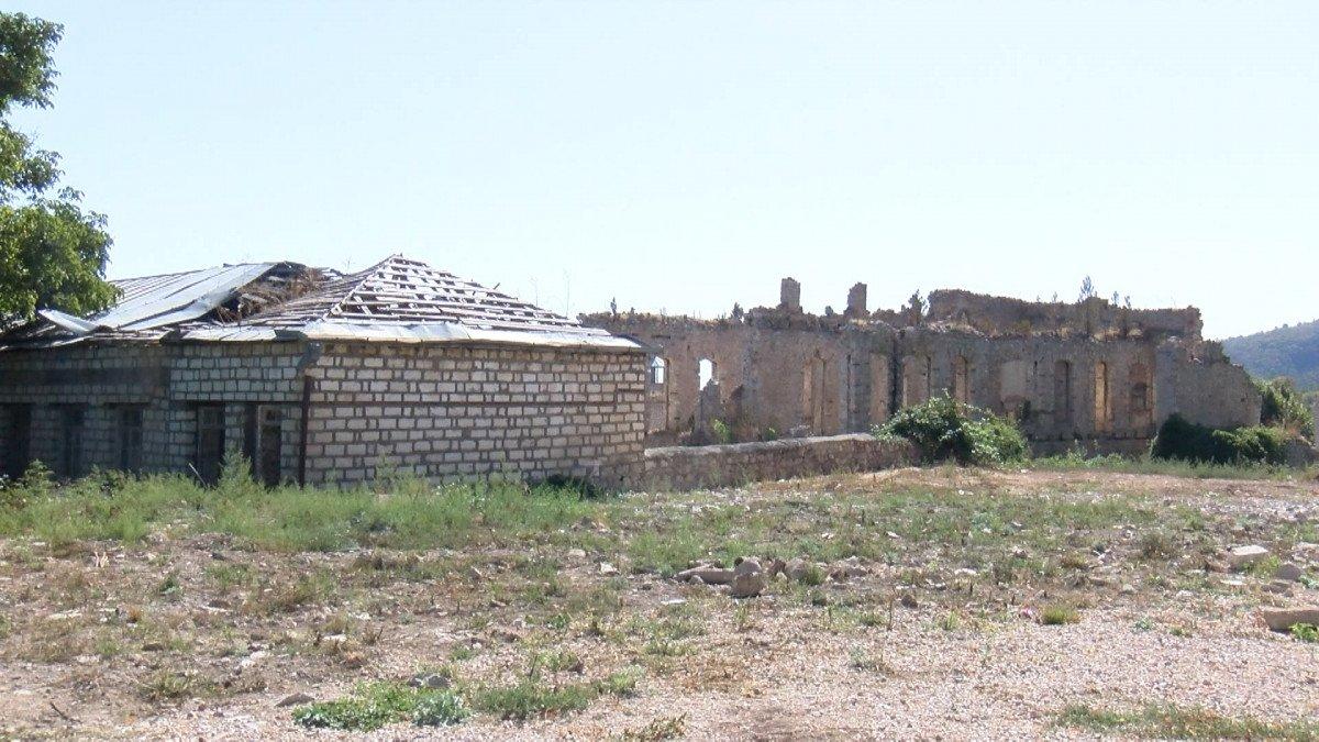 Şuşa'da savaşın izleri ve tahribatı görüntülendi