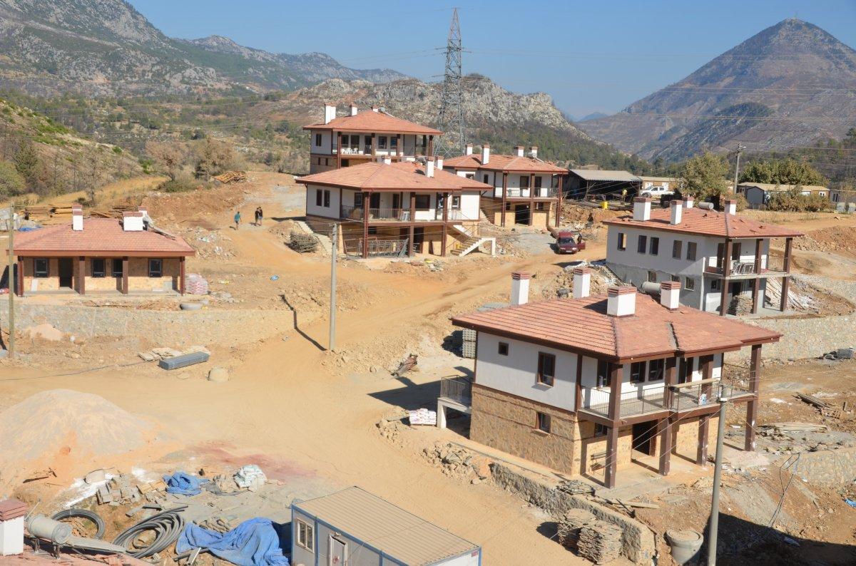 Antalya'da orman yangını sonrası yeni bir köy inşa edildi