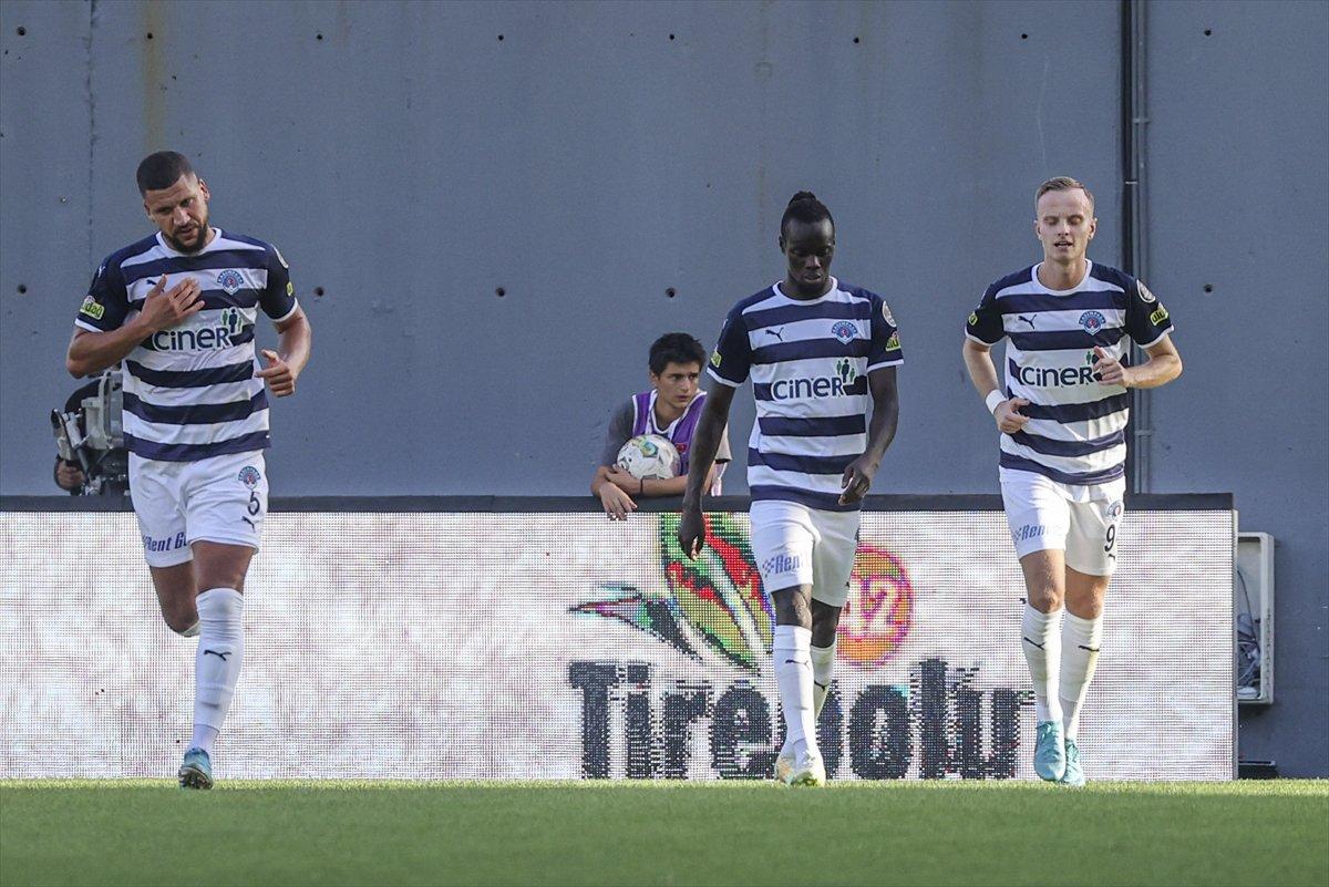 Kasımpaşa, deplasmanda Ümraniyespor'u mağlup etti