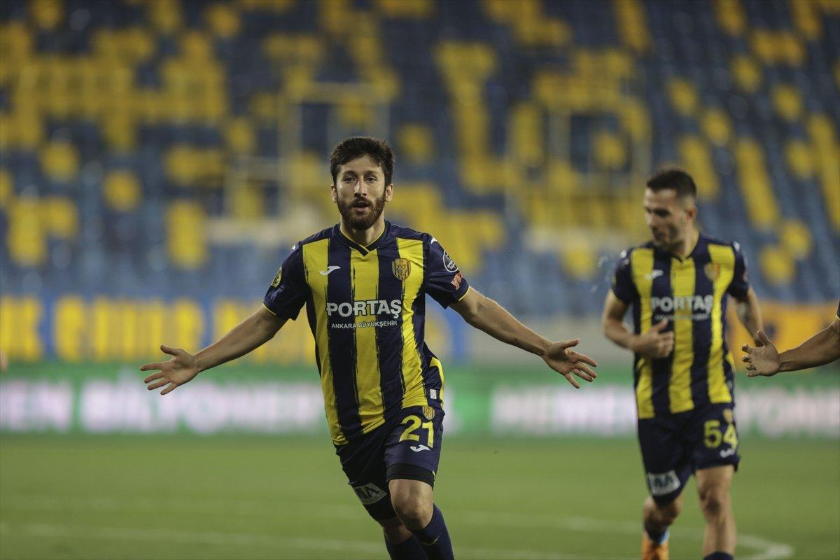 Ankaragücü, Sivasspor'u mağlup etti