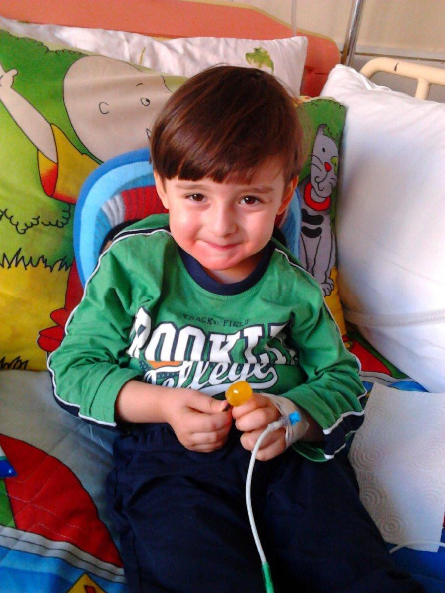 Bursa’da doktorların 'yaşamaz' dediği Kayra, hayata sarıldı