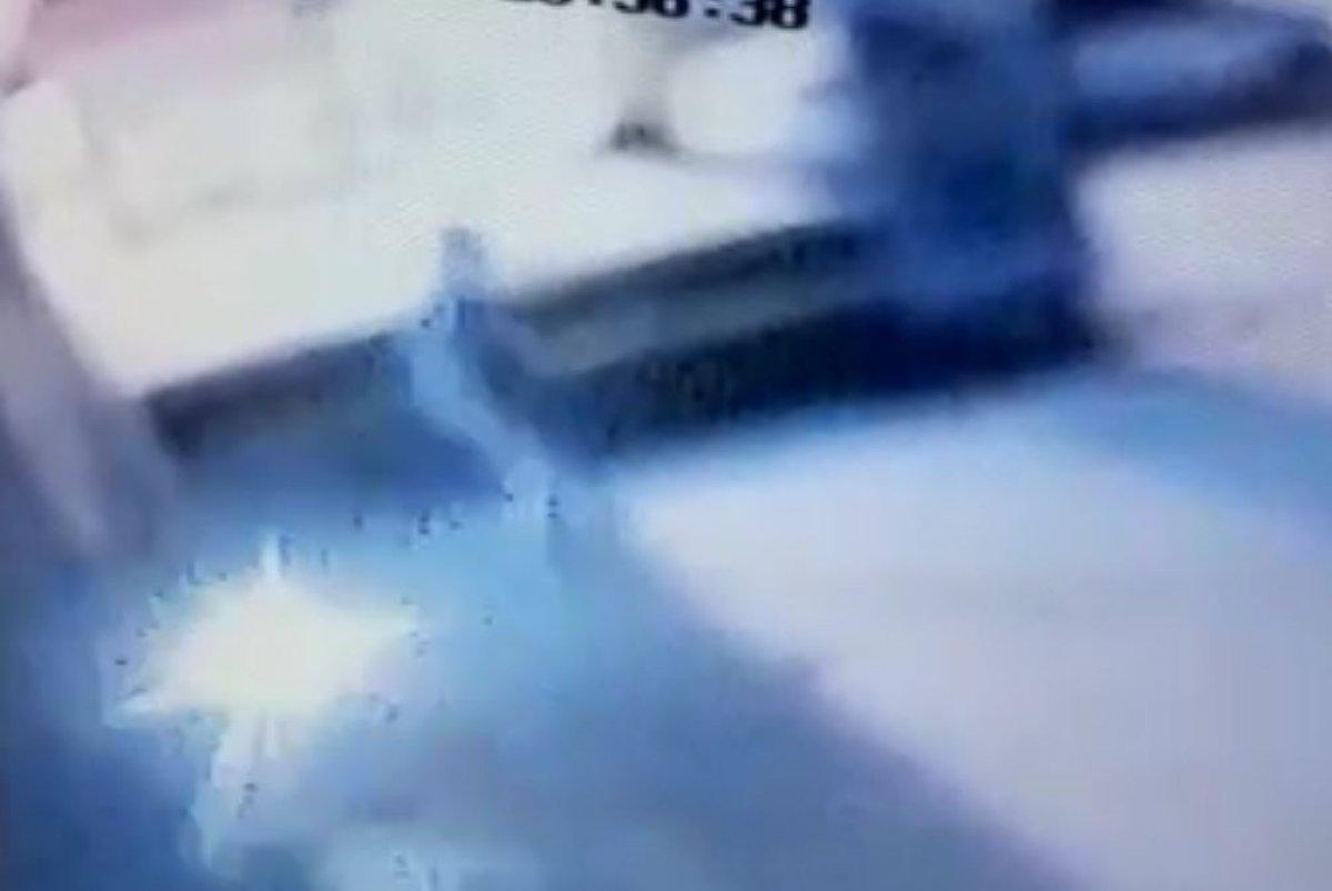 Antalya'da eski eşinin iş yerini yakan kadın böyle görüntülendi