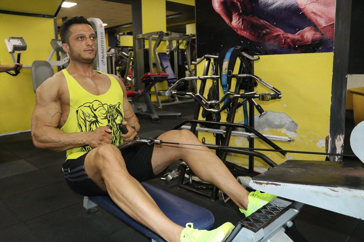 Batman’da ortopedi doktoru, Türkiye şampiyonluğuna hazırlanıyor