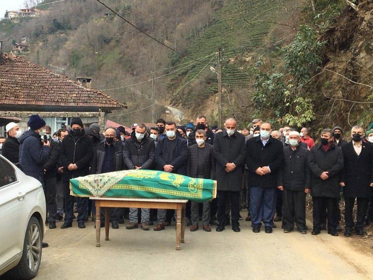 Rize'de 9 korona kurbanı veren ailenin gen araştırması yapıldı