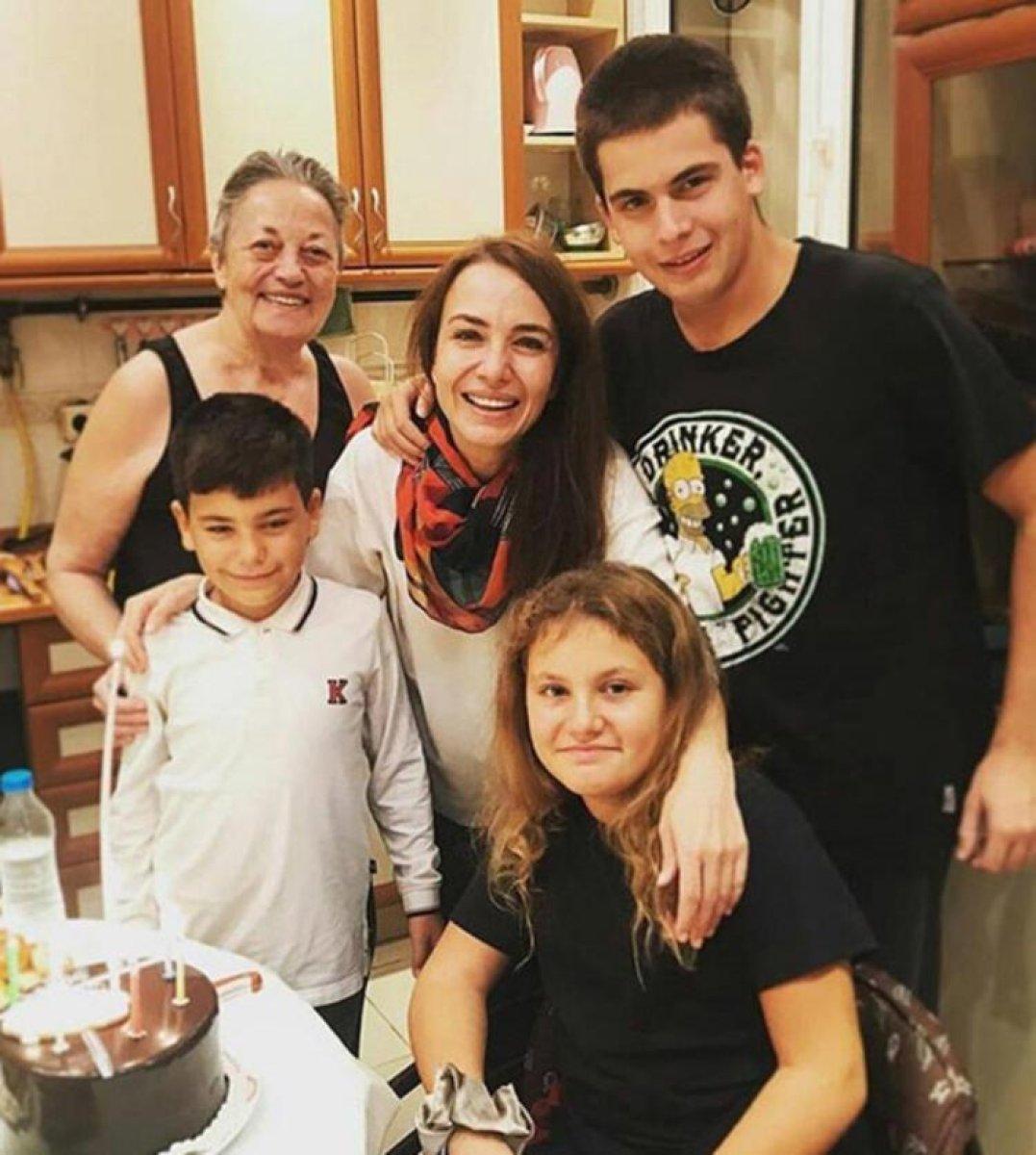 Deniz Uğur: Reha Muhtar kızımıza şiddet uyguluyor