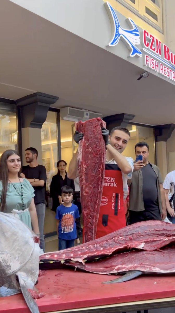 Czn Burak farkını balıkta da ortaya koydu