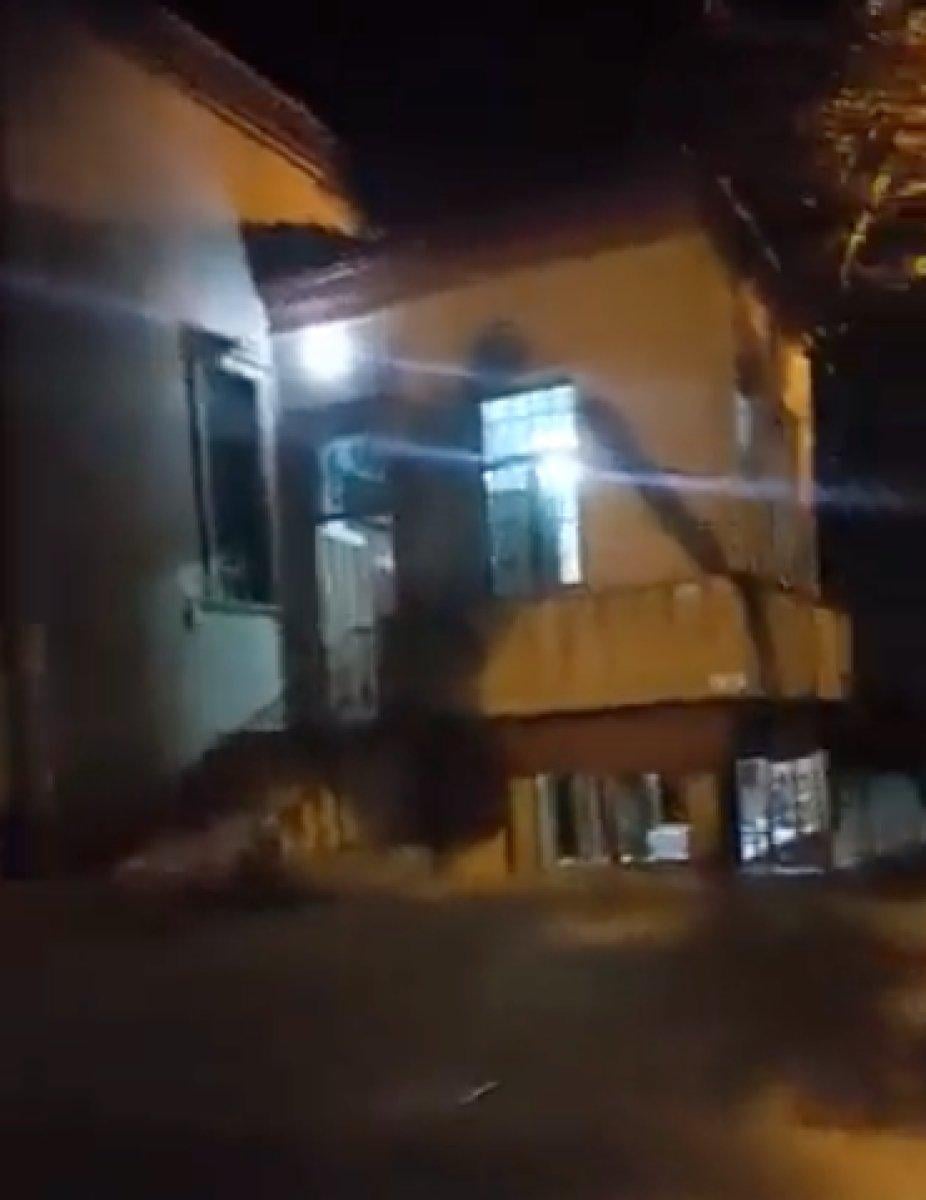 Hz. Yuşa Türbesi'nin hoparlöründen şarkı söylediler