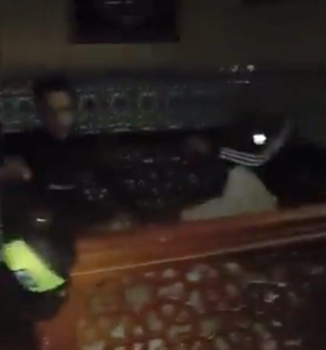 Hz. Yuşa Türbesi'nin hoparlöründen şarkı söylediler