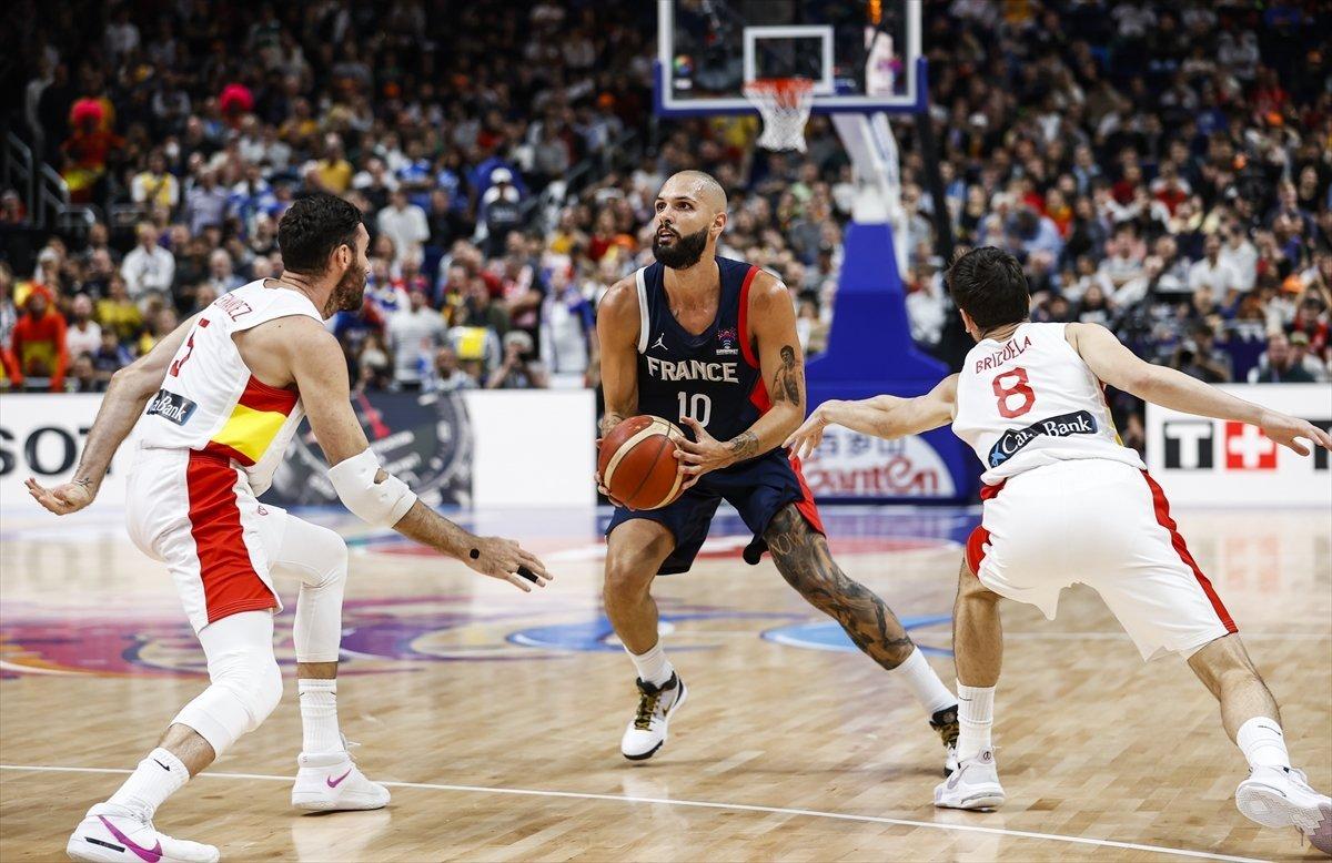 İspanya, EuroBasket şampiyonluğunu kutladı