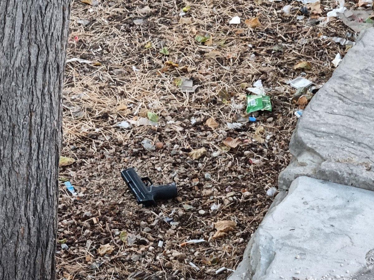 Adana’da bir genç, motosikleti ile seyir halindeyken öldürüldü