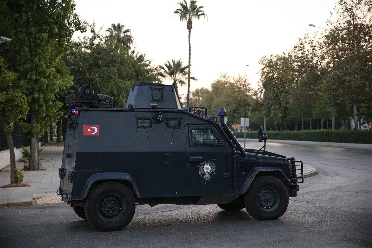 Mersin'de tefecilik zanlılarına şafak operasyonu: 13 gözaltı