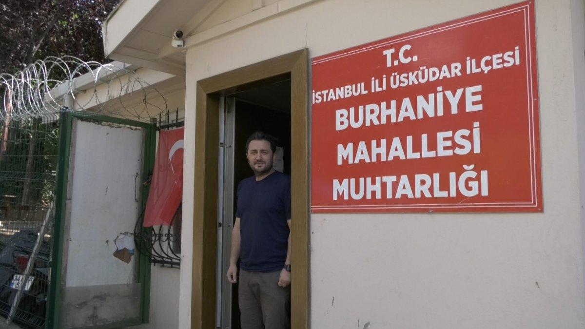 Burhaniye Mahallesi muhtarı Kadir Uğurtay, mahallesinde gıda ve giysi yardımı yapıyor