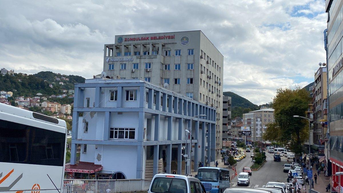 Zonguldak'ta iş vaadi veren zabıta ortaya çıkan iddialardan sonra istifa etti
