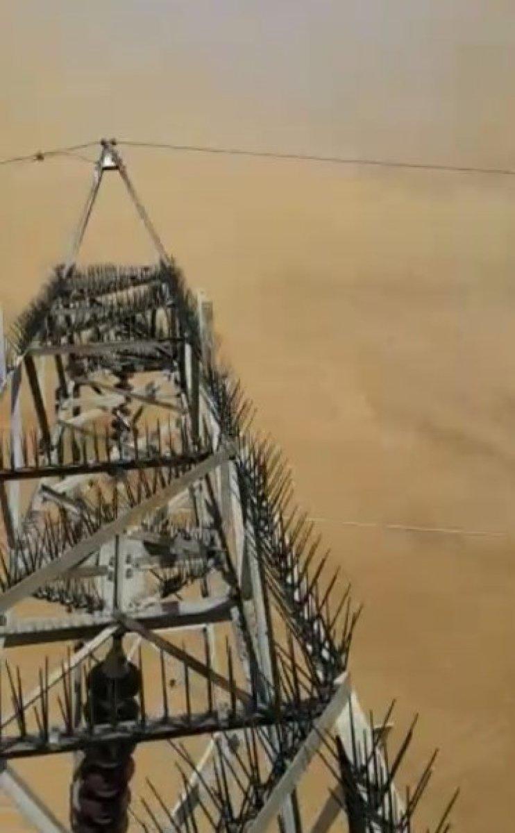 Bitlis Tatvan'da toz fırtınası