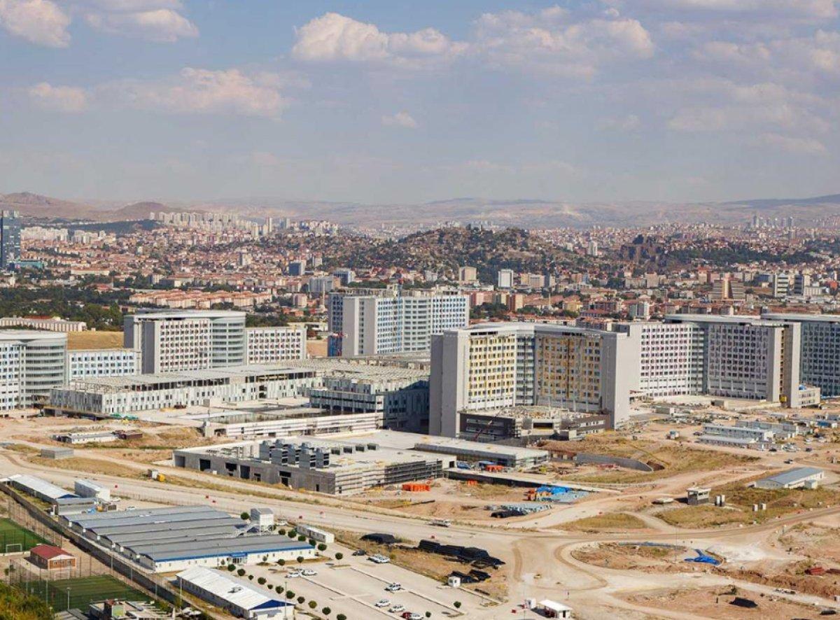 Fahrettin Koca: Onkoloji hastanesi kapanıyor iddiası yalan çıktı