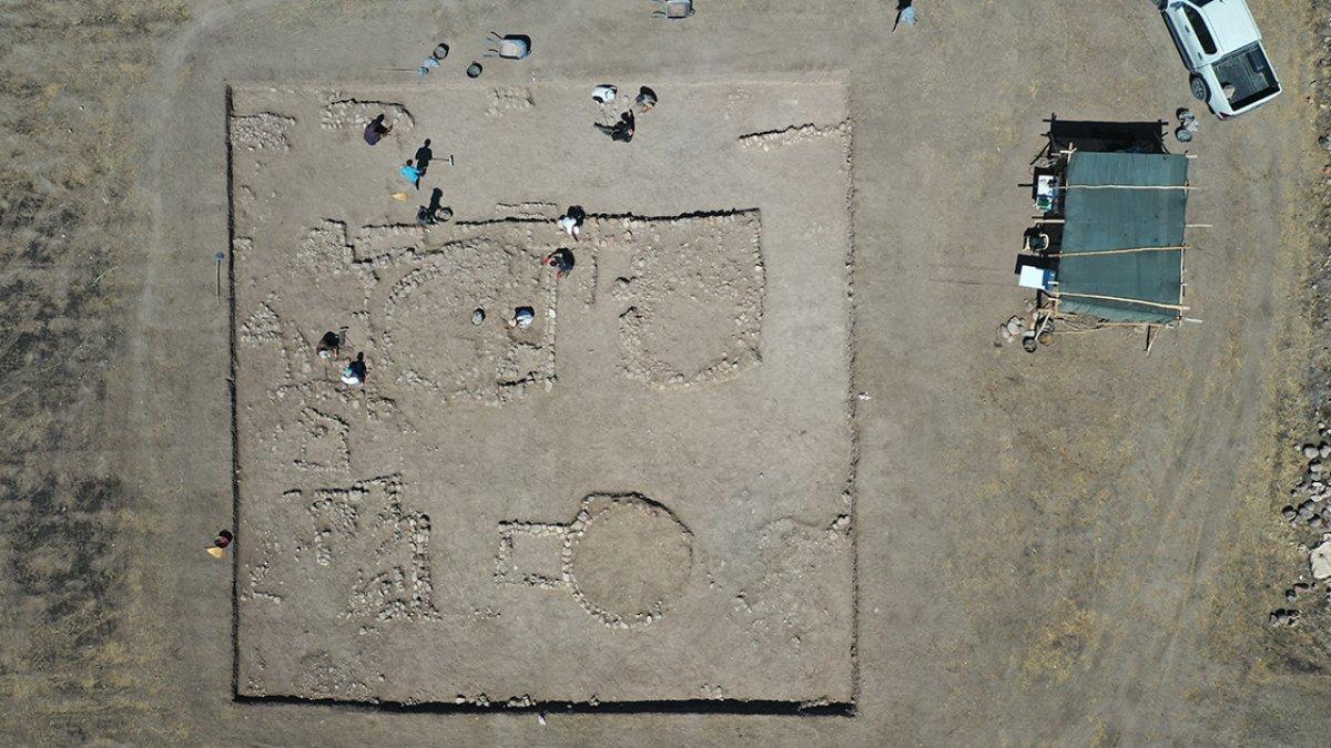 Kahramanmaraş'ta 7 bin 600 yıllık kadın iskeleti bulundu