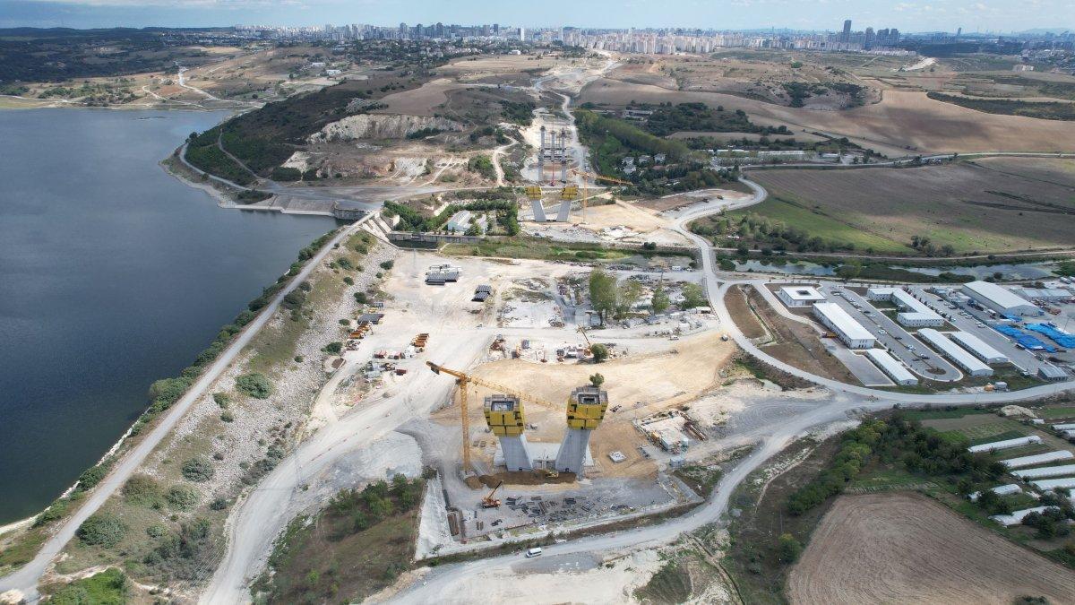 Kanal İstanbul'un ilk köprüsünün ayakları yükseliyor