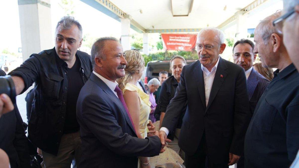 CHP İzmir'de kampa giriyor